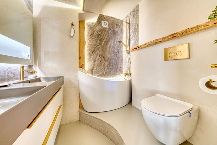 Image No.4-3 Bed Property for sale