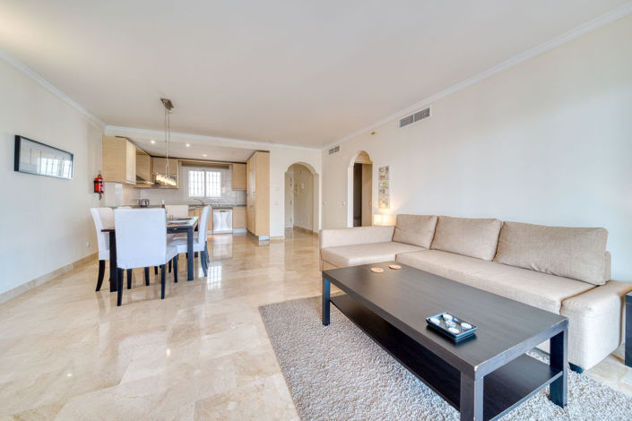 Image No.15-2 Bed Property for sale