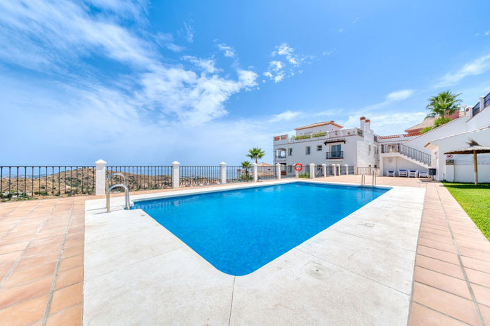 Image No.34-2 Bed Property for sale