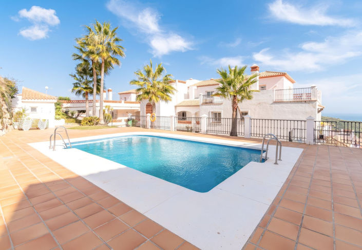 Image No.37-2 Bed Property for sale