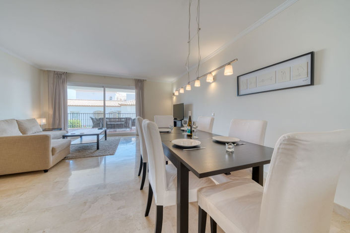 Image No.8-2 Bed Property for sale