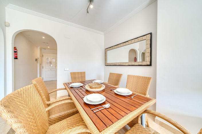 Image No.20-2 Bed Property for sale