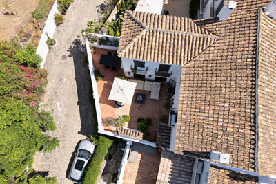 13-5fd73dea700db77384c091ca9818b1a9