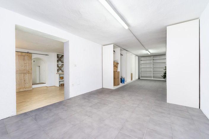 Image No.31-3 Bed Property for sale