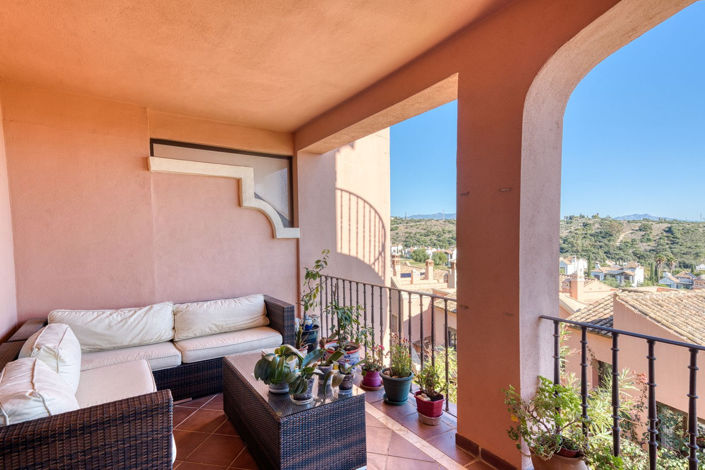 Image No.15-3 Bed Property for sale