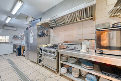 11-20939a0134ad724a8cb2a801094d15a4