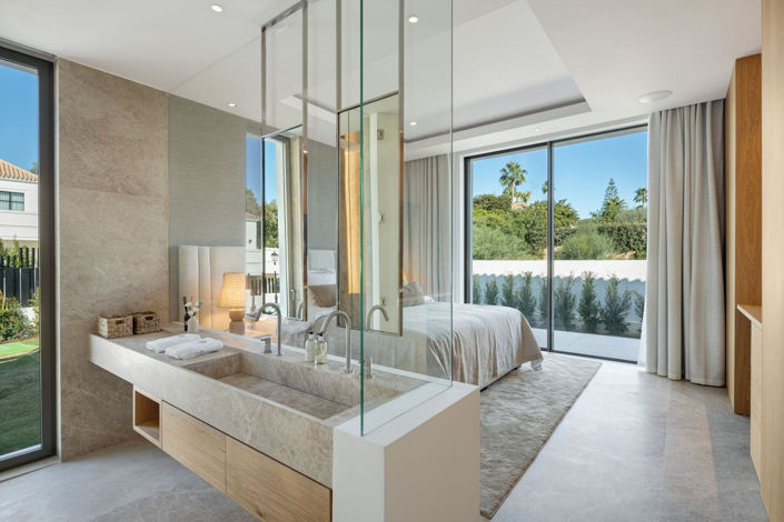 Image No.23-Propriété de 6 chambres à vendre à Marbella