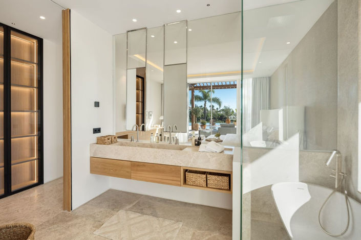 Image No.7-Propriété de 6 chambres à vendre à Marbella