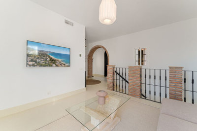 13-5fd73dea700db77384c091ca9818b1a9