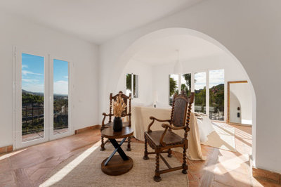 6-241328e1bcc9c0d8ce1222beb6c967a8