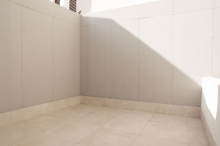 Image No.19-3 Bed Property for sale