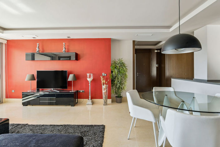 Image No.17-2 Bed Property for sale