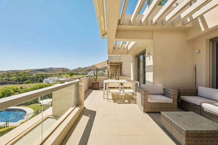 Image No.2-2 Bed Property for sale