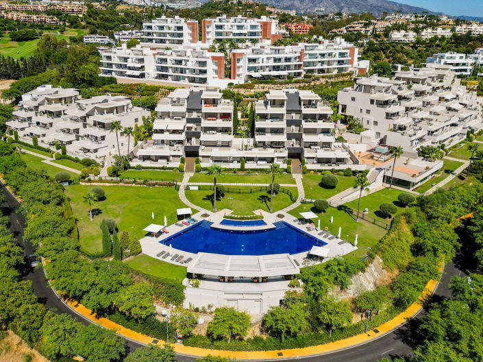 Image No.27-2 Bed Property for sale