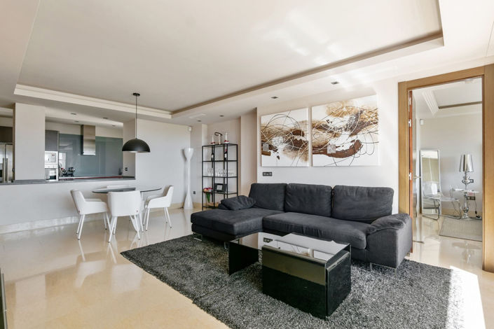 Image No.3-2 Bed Property for sale