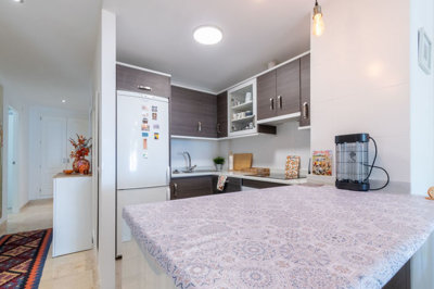 12-53013098fcab6c38b1379cd33298e050