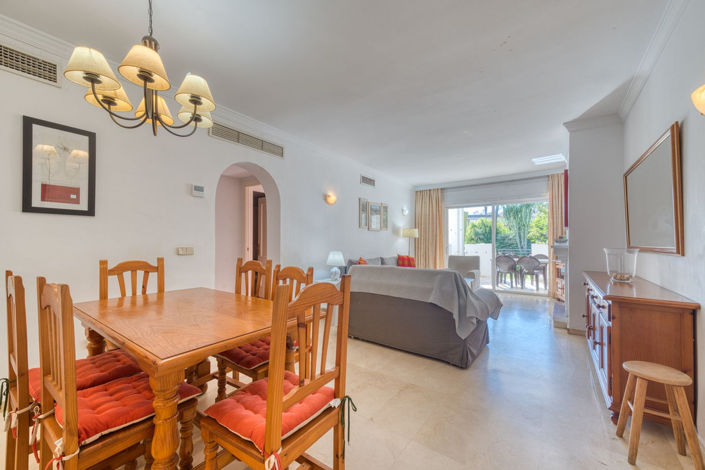 Image No.16-2 Bed Property for sale