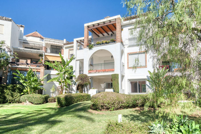 Image No.24-2 Bed Property for sale