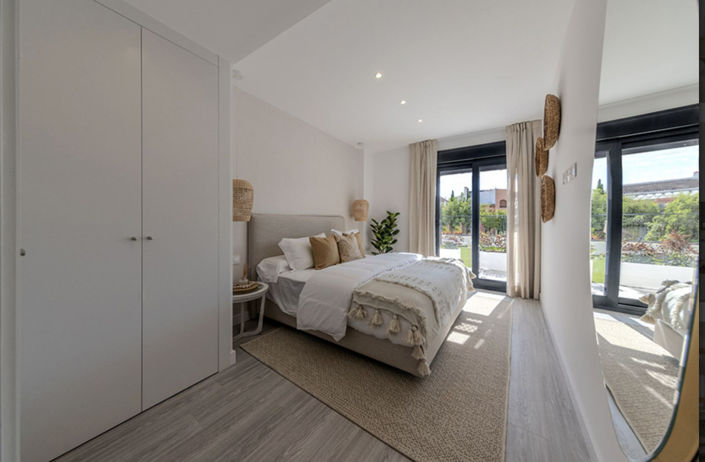 Image No.6-2 Bed Property for sale