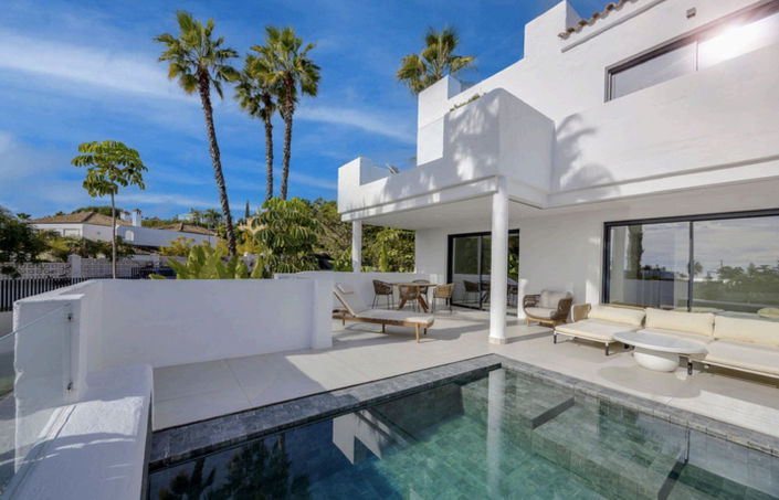 Image No.3-5 Bed Property for sale