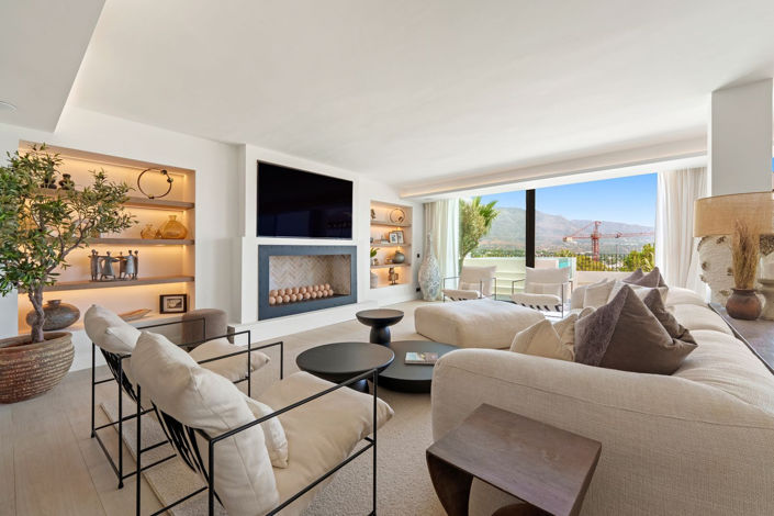 Image No.7-6 Bed Property for sale