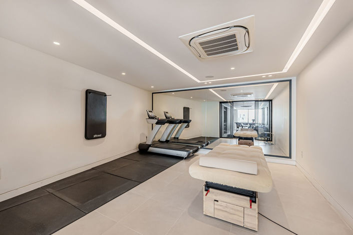 Image No.31-4 Bed Property for sale