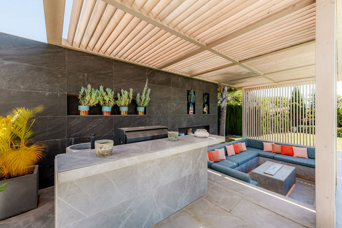 Image No.5-4 Bed Property for sale