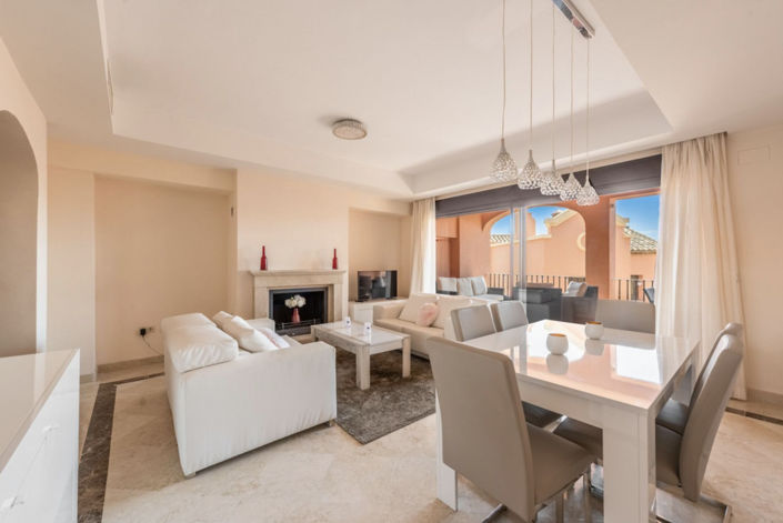 Image No.3-3 Bed Property for sale