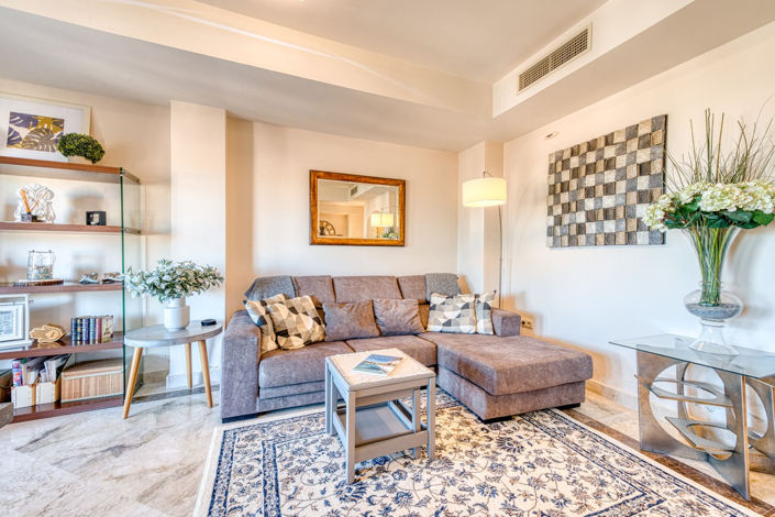 Image No.22-3 Bed Property for sale