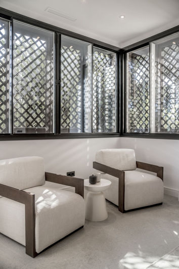 Image No.24-3 Bed Property for sale