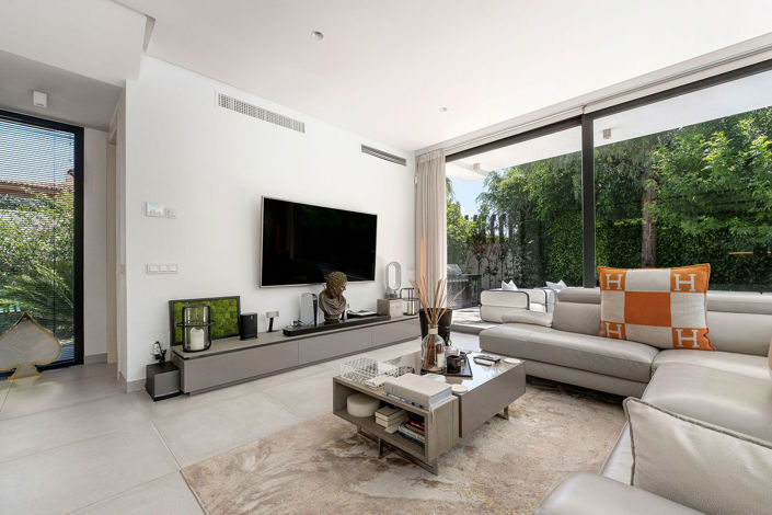 Image No.10-Propriété de 4 chambres à vendre à Estepona