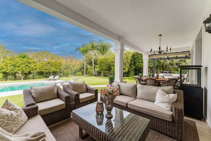 Image No.9-6 Bed Property for sale