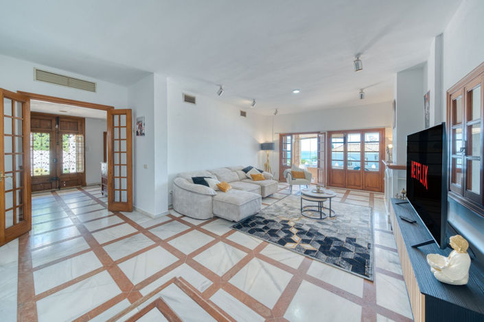 Image No.10-Propriété de 5 chambres à vendre à Estepona