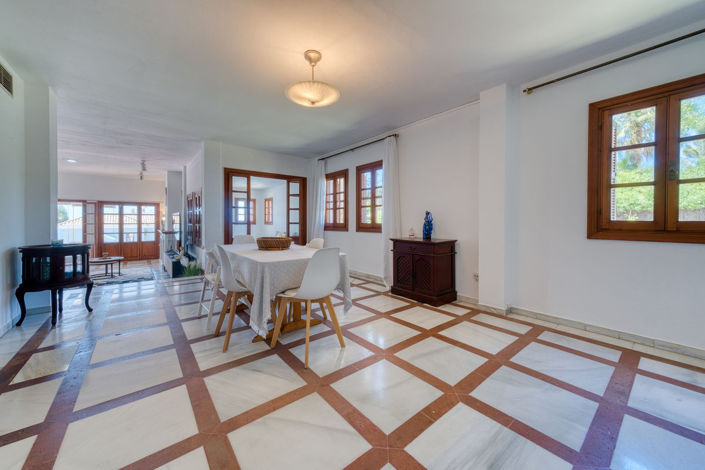 Image No.13-Propriété de 5 chambres à vendre à Estepona