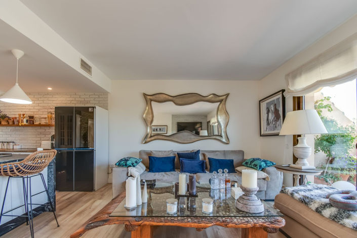 Image No.13-2 Bed Property for sale