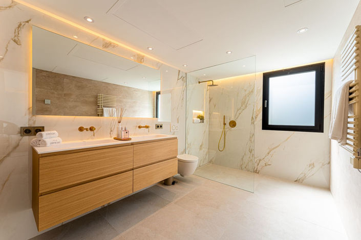 Image No.22-Propriété de 4 chambres à vendre à Golden Mile