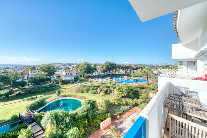 Image No.14-4 Bed Property for sale