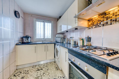 9-467d0cee5b725f3ef65f102a0c2e69c0