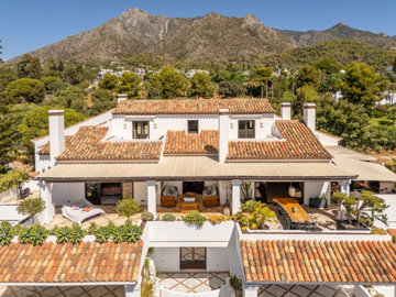 Propriété de 4 chambres à vendre à Marbella