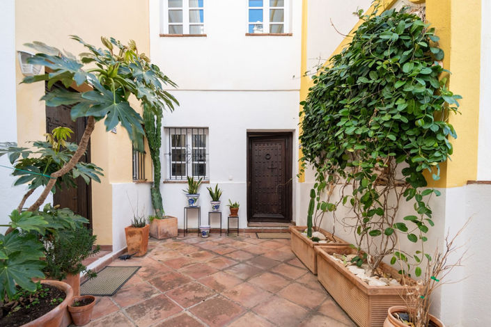 Image No.7-3 Bed Property for sale