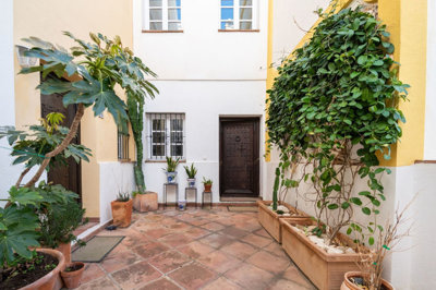 7-aa4cc561180b369757c0bb4af9886cd3