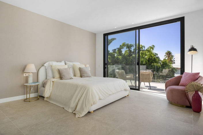 Image No.3-Propriété de 5 chambres à vendre à Marbella