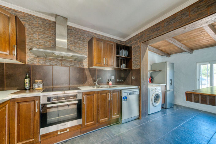 Image No.5-2 Bed Property for sale