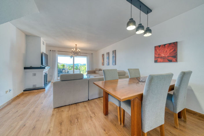 Image No.8-2 Bed Property for sale