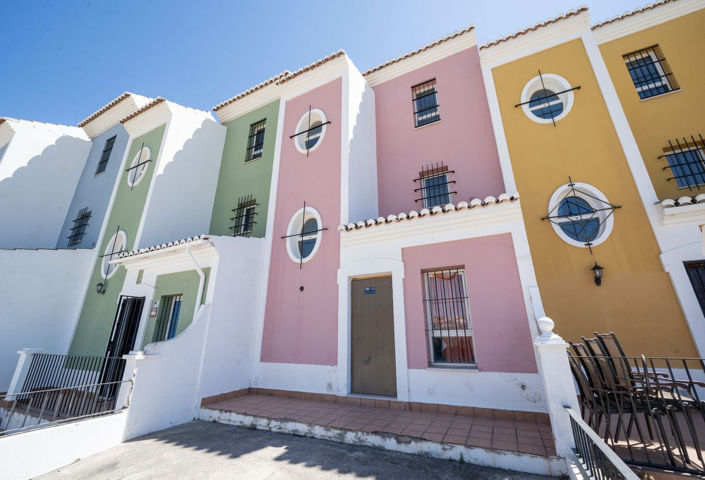 Image No.1-Propriété de 3 chambres à vendre à Casares