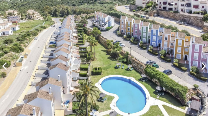 Image No.2-Propriété de 3 chambres à vendre à Casares