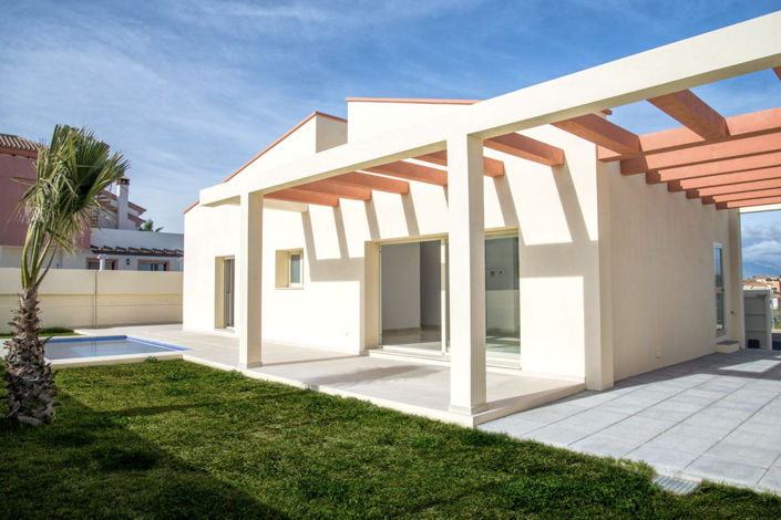 Image No.16-3 Bed Property for sale