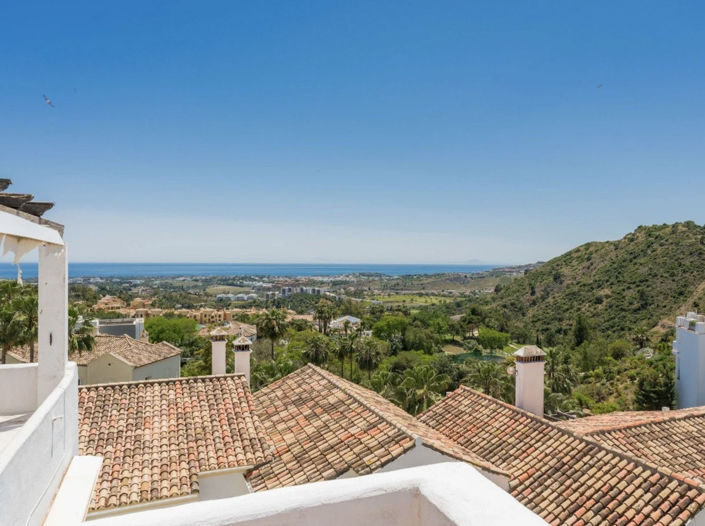 Image No.3-3 Bed Property for sale