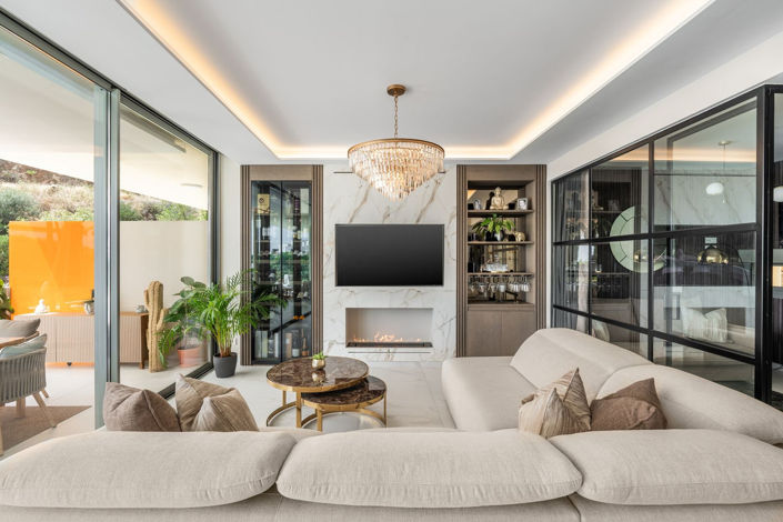 Image No.27-3 Bed Property for sale