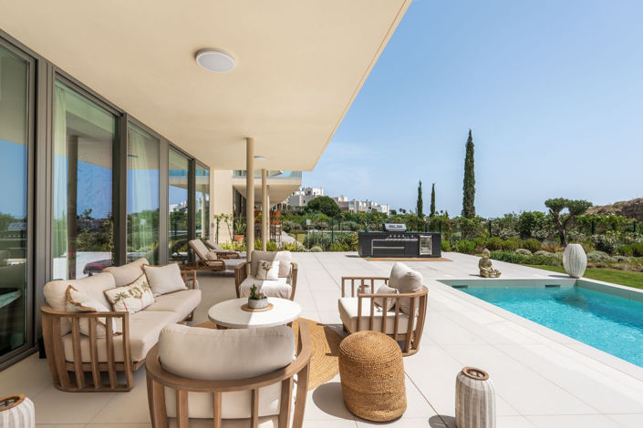 Image No.3-3 Bed Property for sale